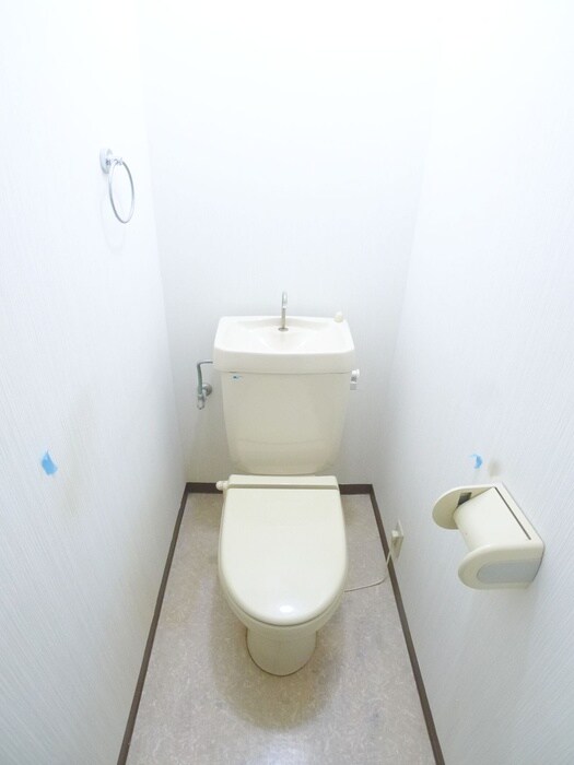 物件内観写真17　(トイレ)