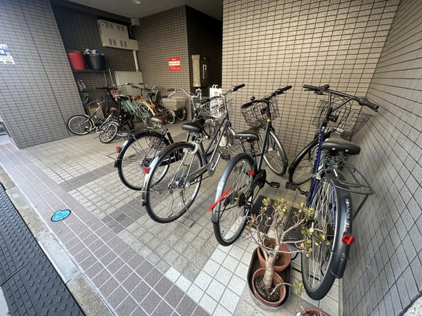 駐輪場