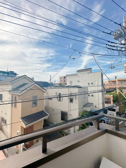 物件内観写真16　(室内からの展望)