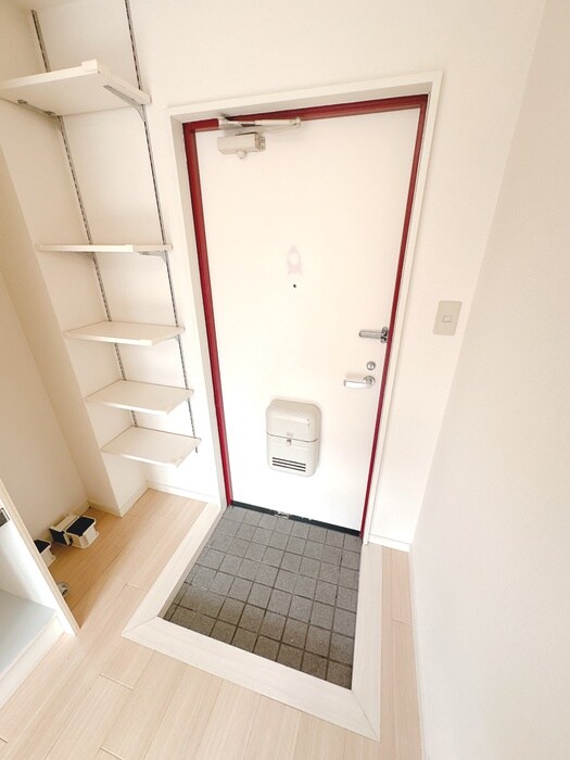 物件内観写真21　(玄関)