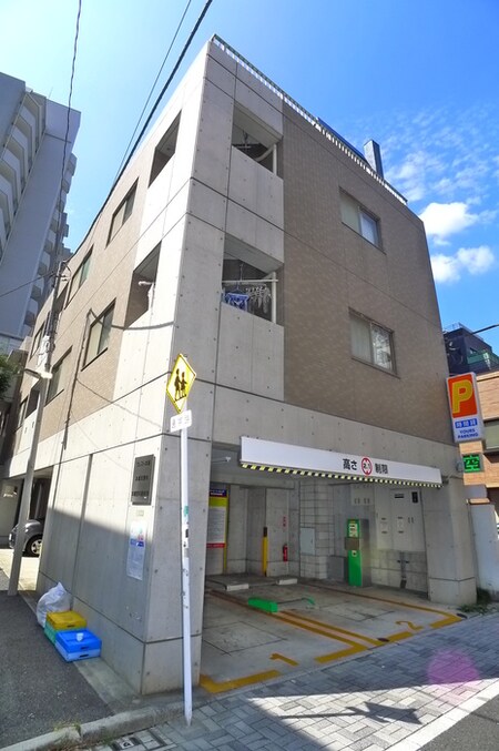 クレスト本郷外観写真