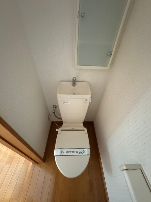 物件内観写真11　(トイレ)