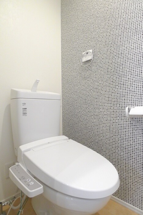 物件内観写真14　(トイレ)