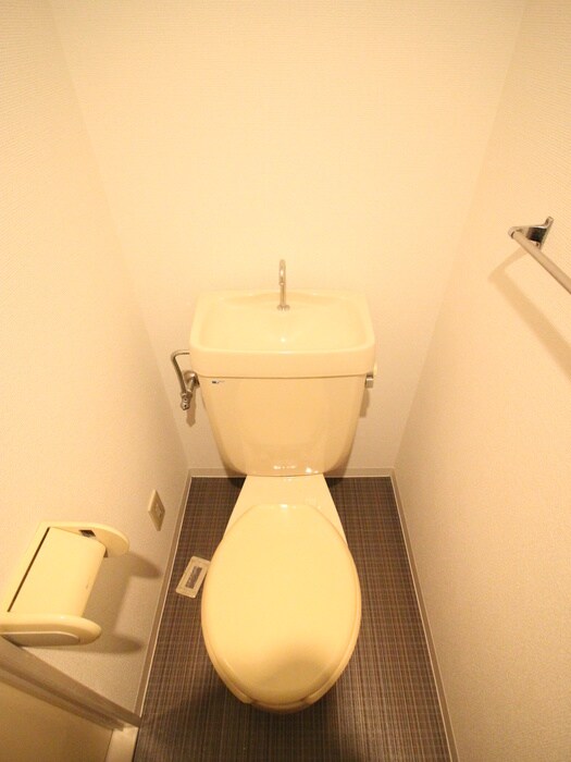 物件内観写真13　(トイレ)