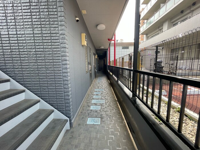 物件外観写真2　(駐輪場)