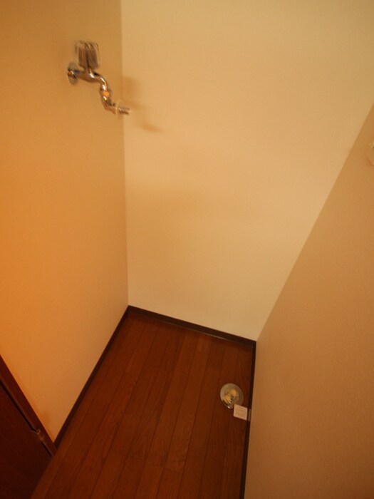 物件内観写真20　(洗濯機置場)