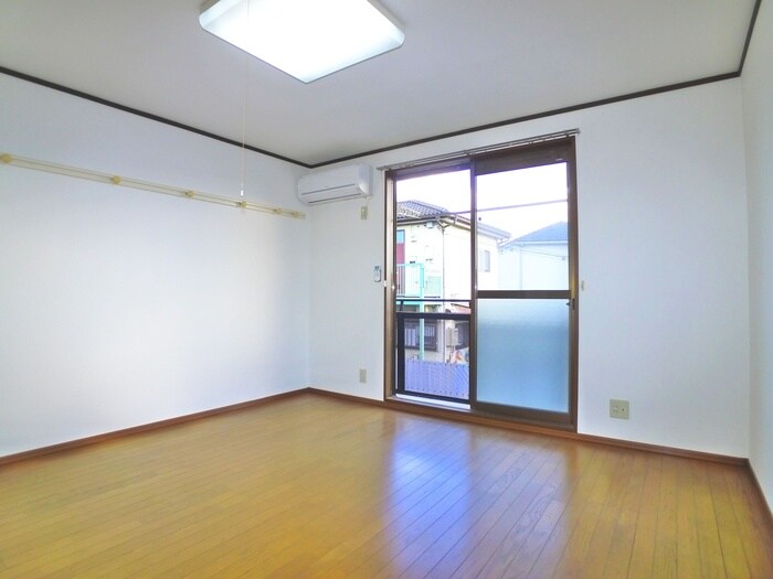 物件内観写真13　(居室)