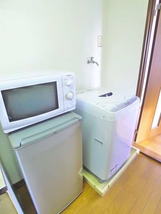 物件内観写真17　(洗濯機置場)