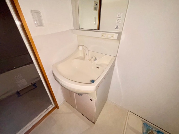 物件内観写真6　(洗面)