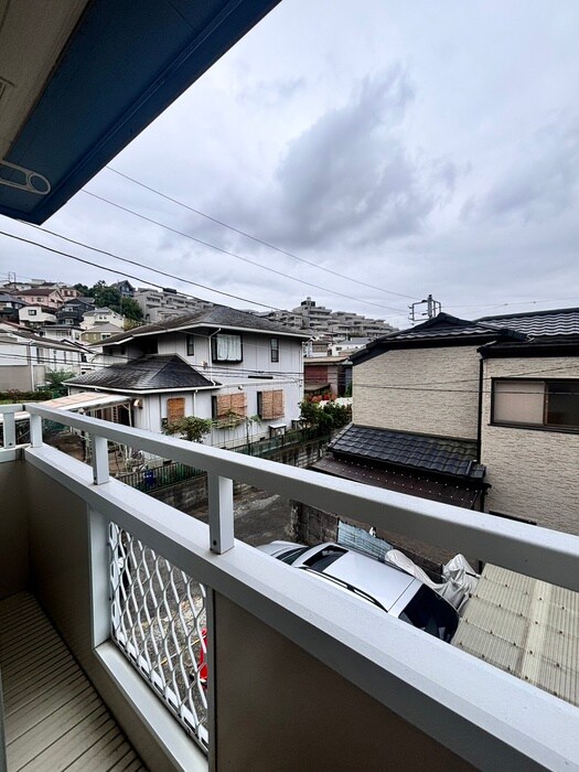 物件内観写真16　(室内からの展望)