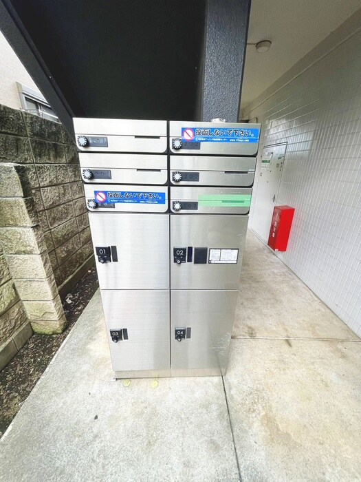 物件外観写真4　(建物設備)