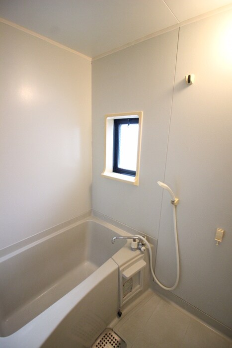 物件内観写真12　(バス／シャワールーム等)