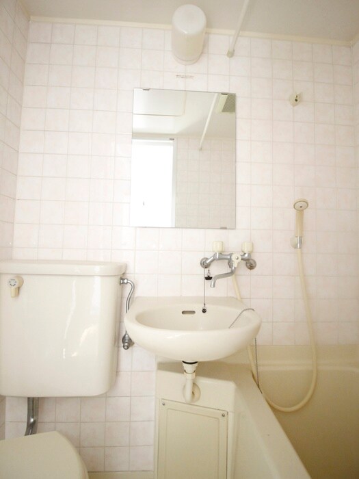 物件内観写真11　(洗面)