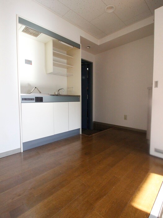 物件内観写真17　(廊下)