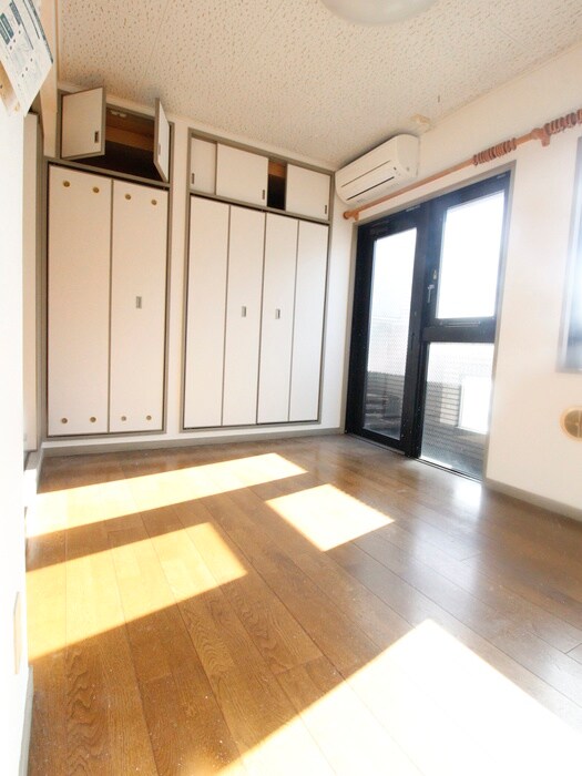 物件内観写真22　(居室)