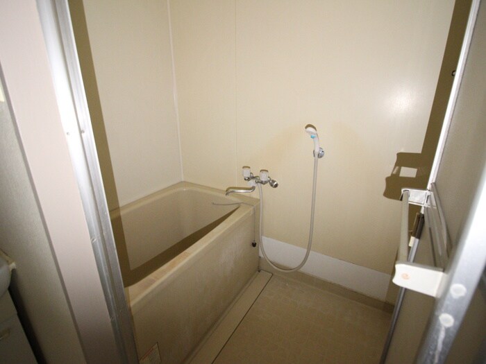 エスポワ－ル野川のバス