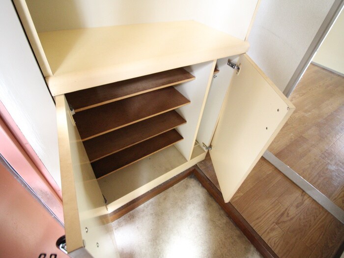 エスポワ－ル野川の靴箱