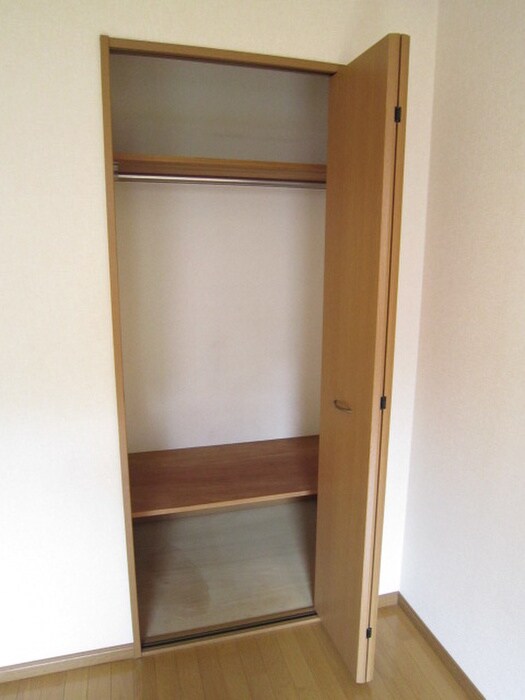 物件内観写真9　(収納)