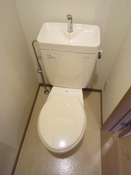 物件内観写真15　(トイレ)