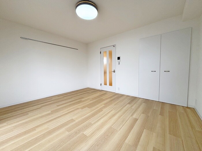 物件内観写真10　(居室)