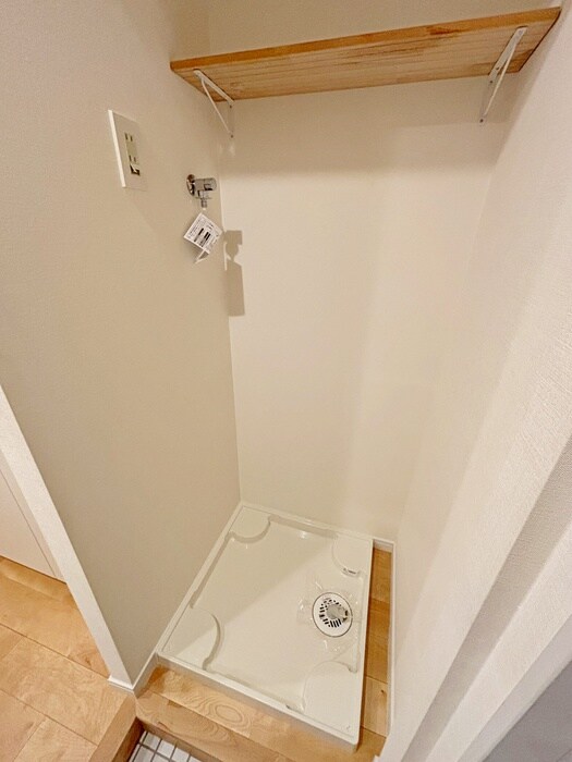 物件内観写真21　(洗濯機置場)