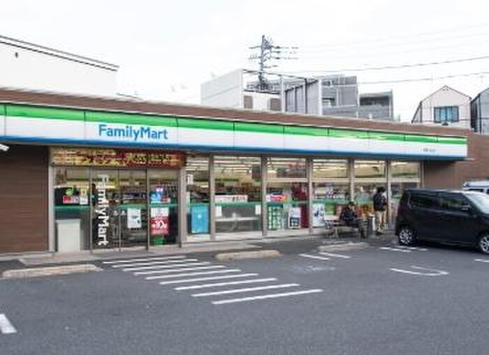 ファミリーマート
