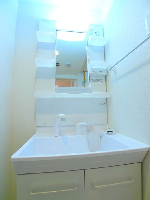 物件内観写真10　(洗面)