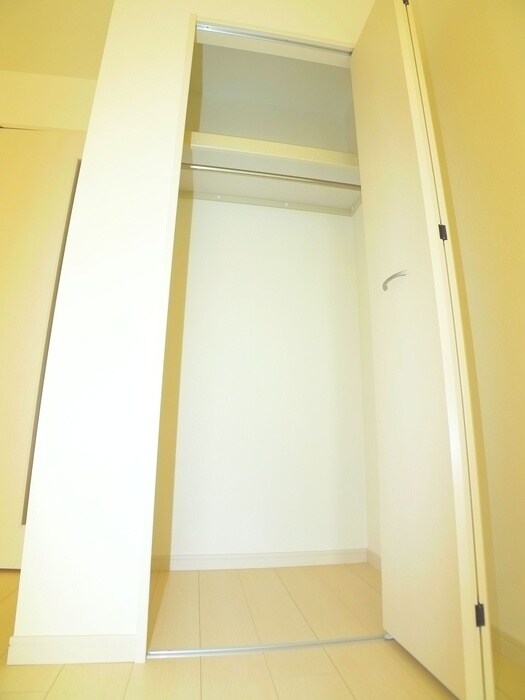 物件内観写真11　(収納)