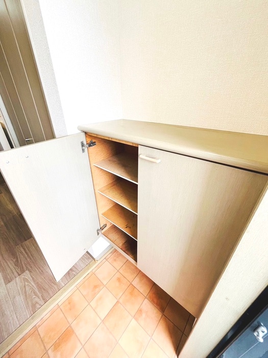 物件内観写真18　(靴箱)