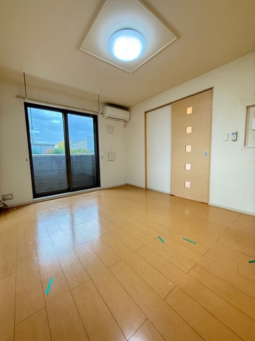 物件内観写真14　(居室)