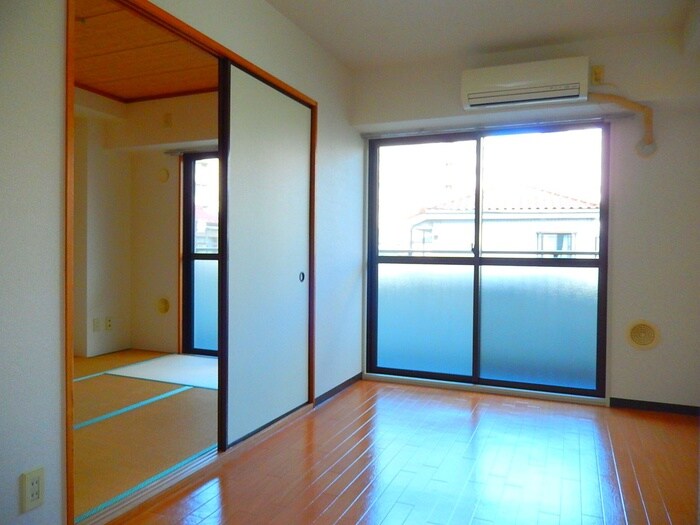 物件内観写真8　(内観写真)