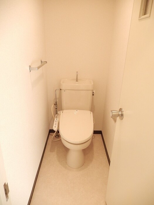 物件内観写真14　(トイレ)