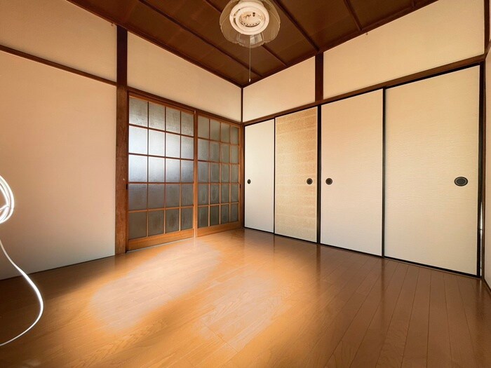 物件内観写真8　(居室)