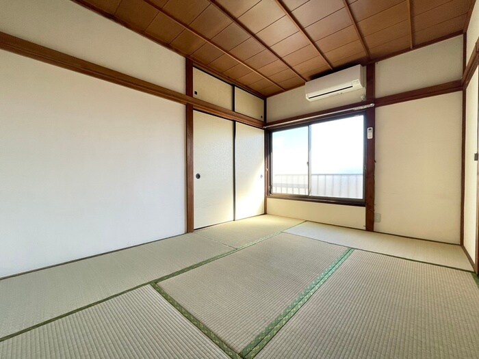 物件内観写真9　(居室)