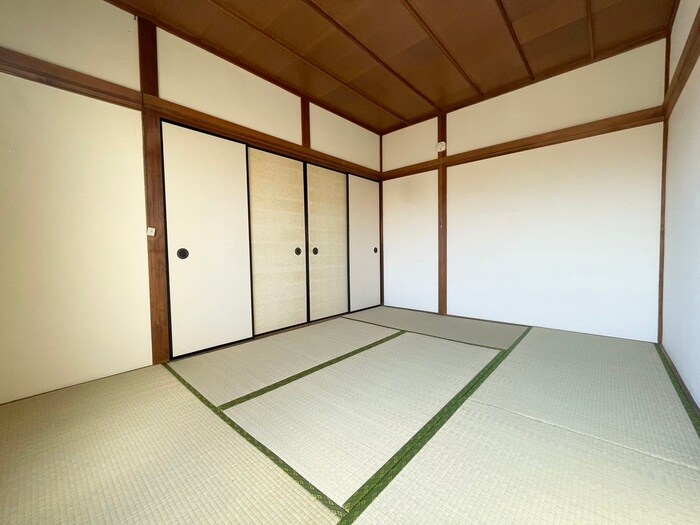 物件内観写真10　(居室)