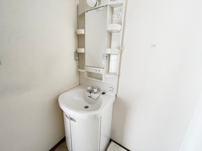 物件内観写真14　(洗面)