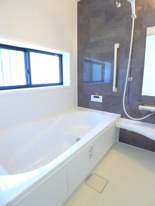 物件内観写真10　(バス／シャワールーム等)