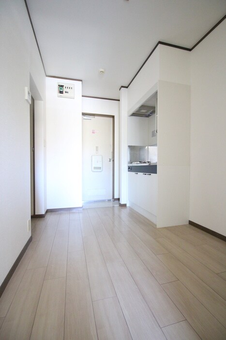 物件内観写真14　(玄関)