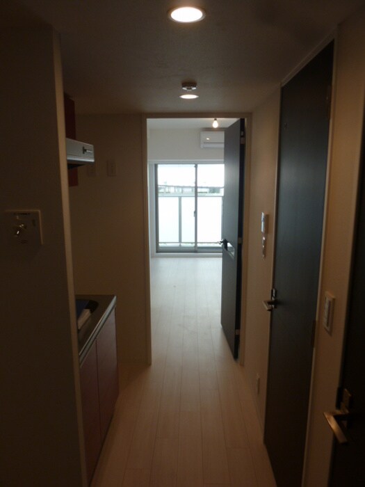 物件内観写真10　(廊下)