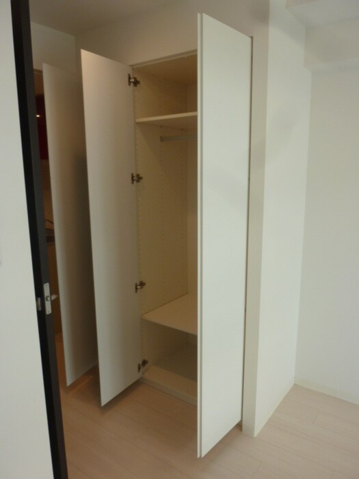 物件内観写真11　(収納)