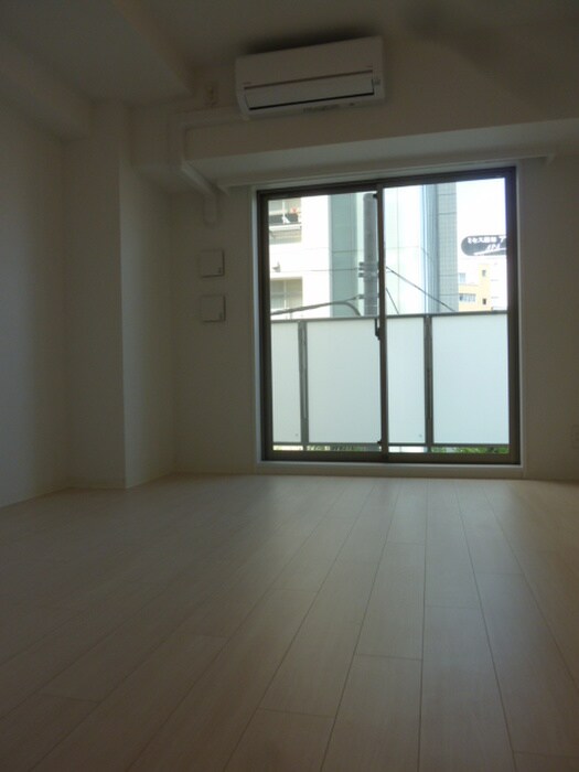 物件内観写真13　(居室)