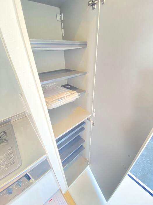 物件内観写真8　(靴箱)