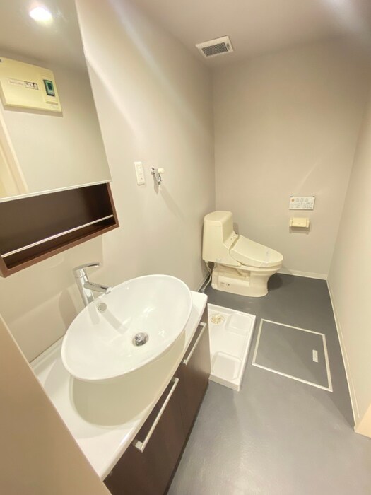 物件内観写真13　(洗面)