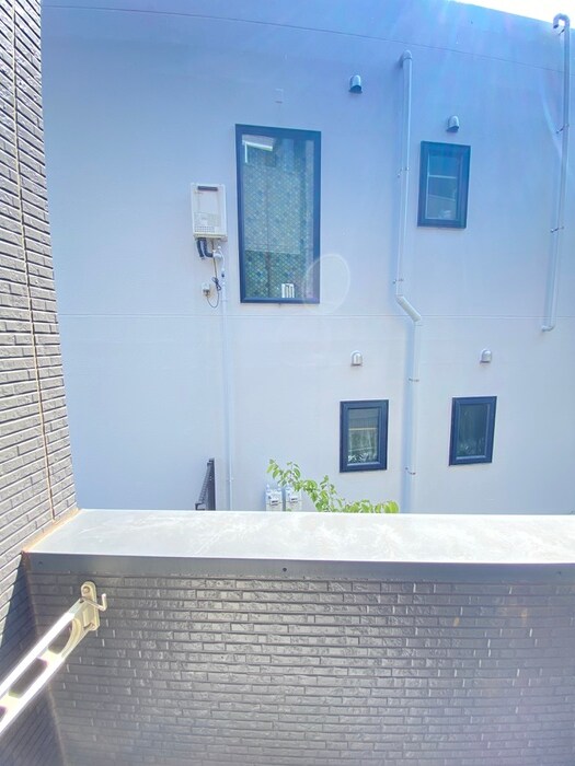 物件内観写真21　(室内からの展望)