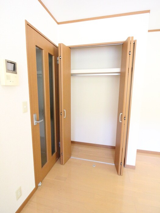 物件内観写真9　(収納)