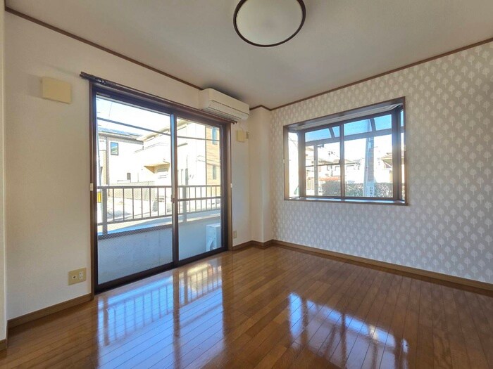 物件内観写真7　(居室)