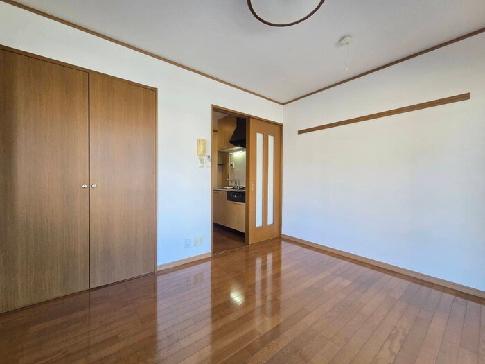 物件内観写真10　(居室)