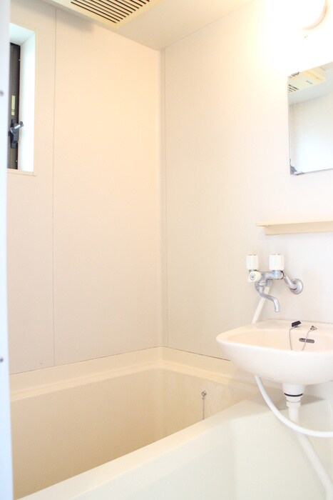 物件内観写真9　(バス／シャワールーム等)