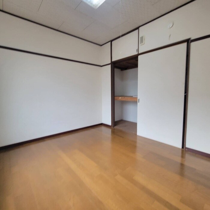 物件内観写真19　(居室)