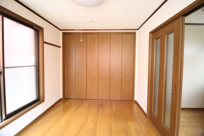 物件内観写真8　(居室)